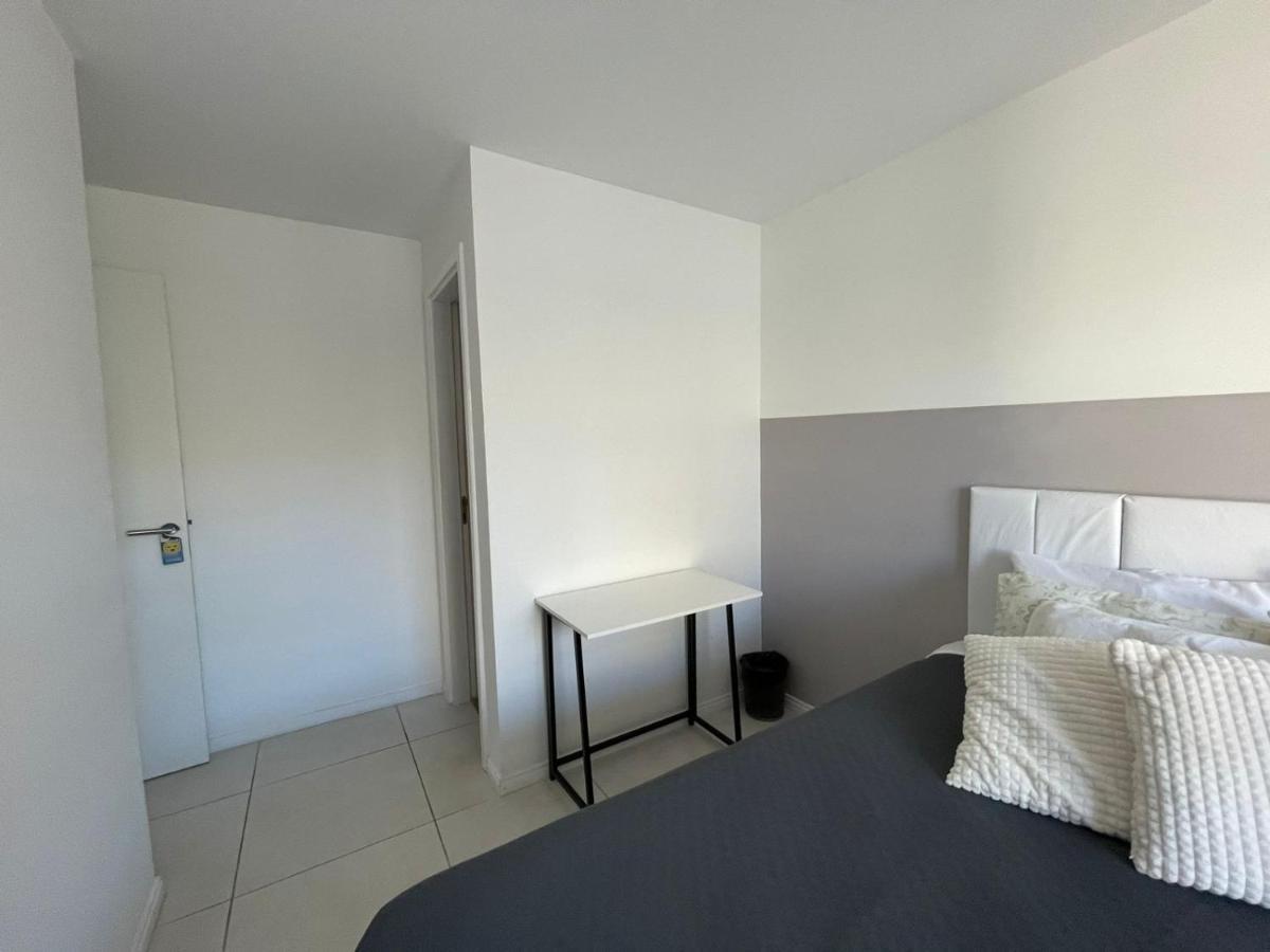 Mediterraneo 507: Beachfront Comfort with BBQ and High-Speed Internet Cabo Frio Exterior photo